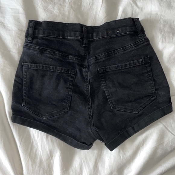 - black denim shorts - Picture 2 of 3